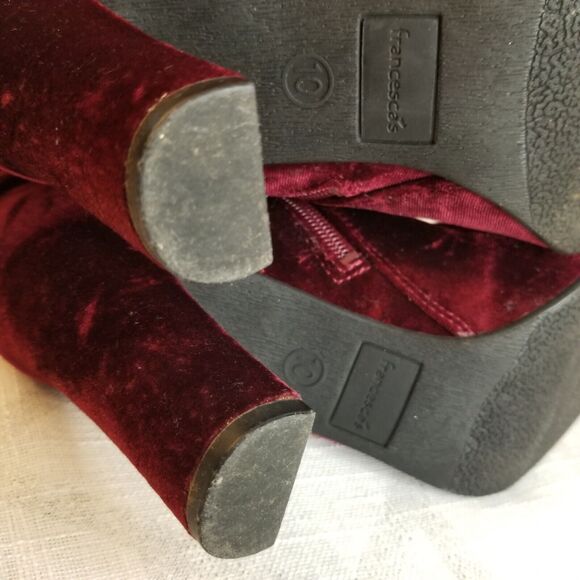 Francesca's Wine Burgundy Velvet Sock Ankle Boots Bootie Retro Size 10 - Picture 12 of 13